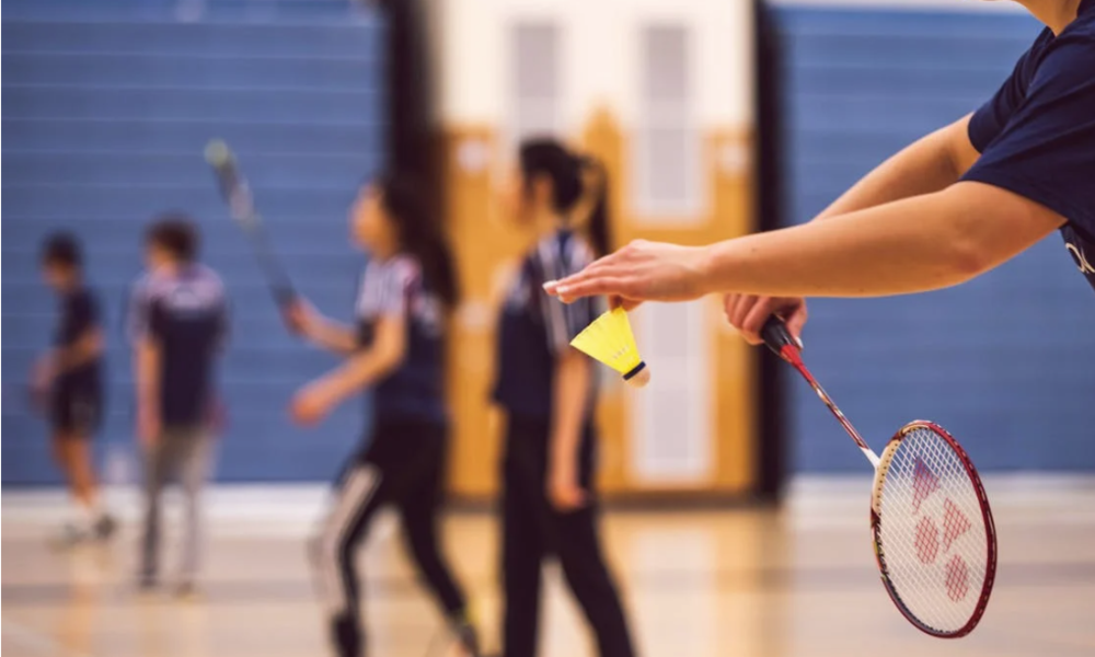 Badminton