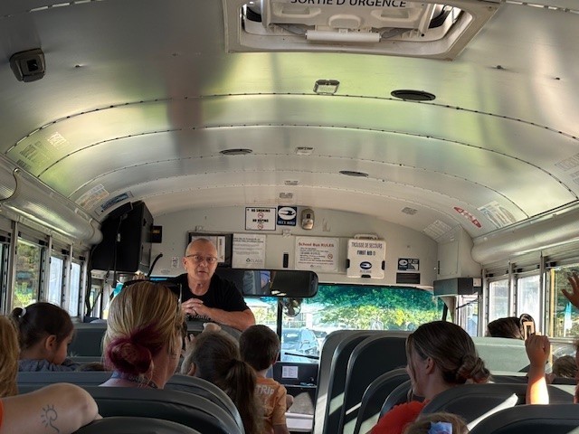Bus