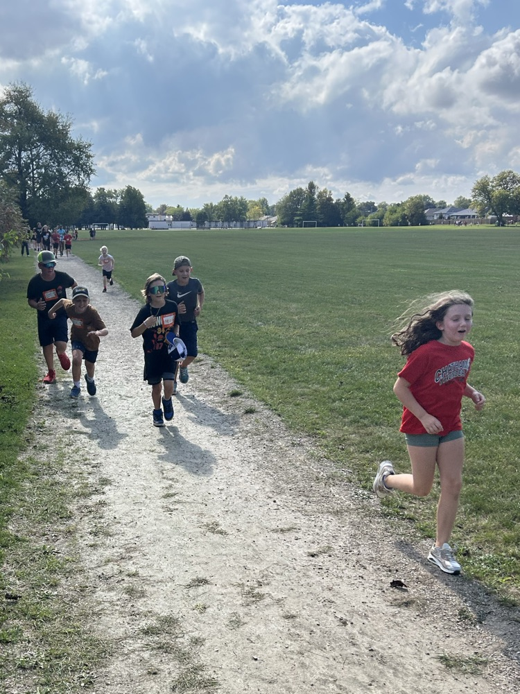 students running 
