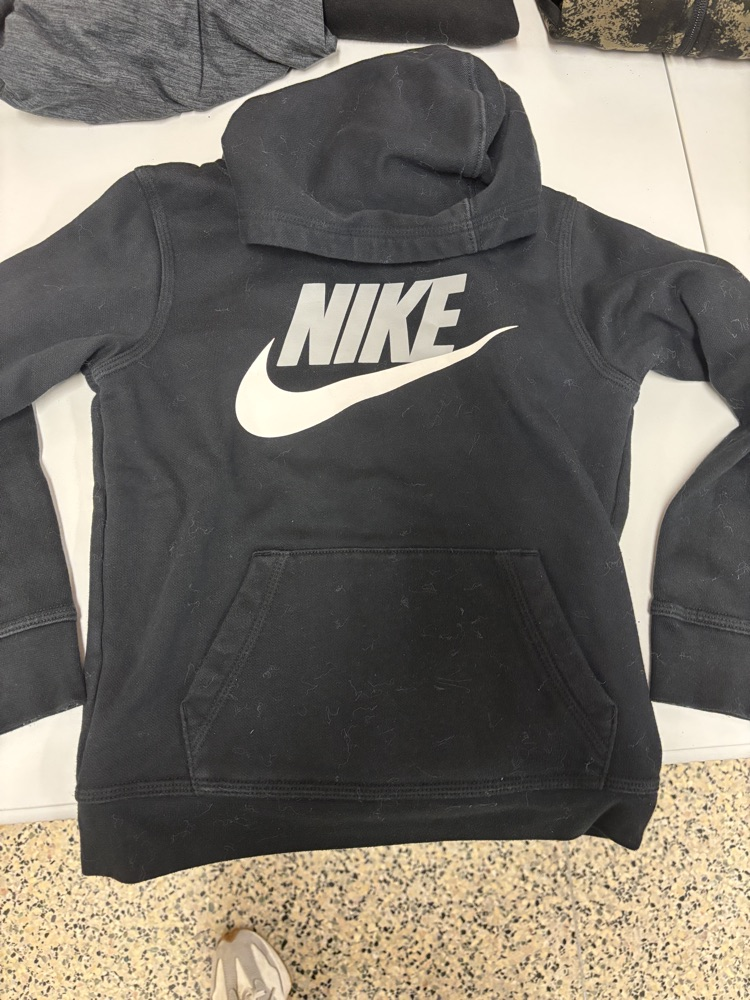 Nike sweater 