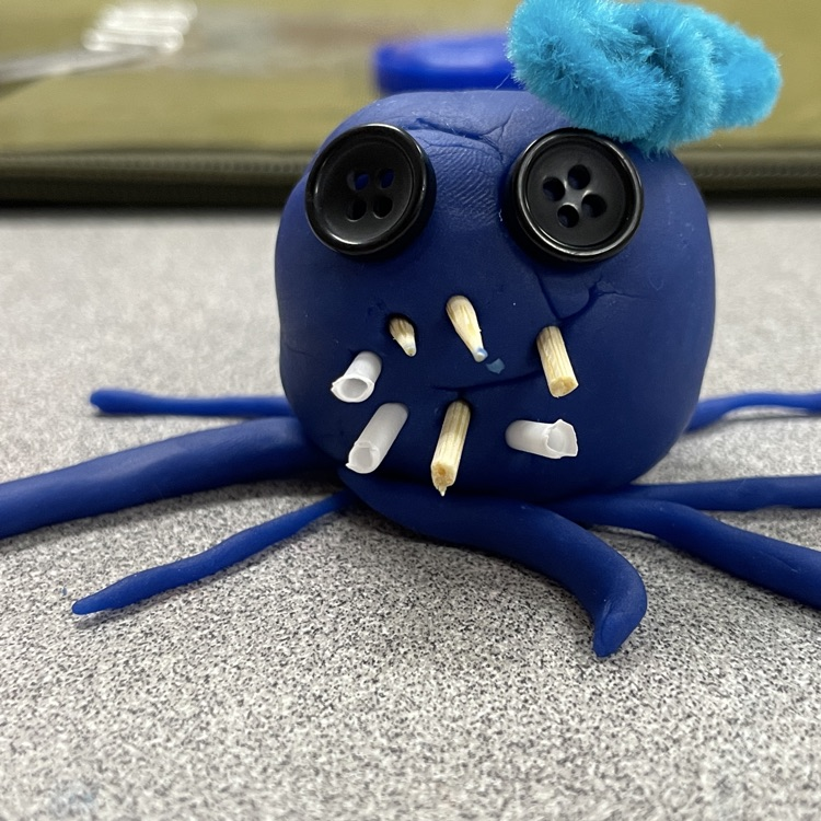 creating with play dough