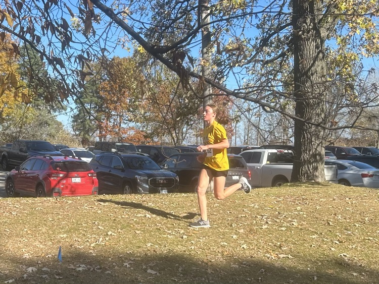 Jordyn out for a nice run along the lake