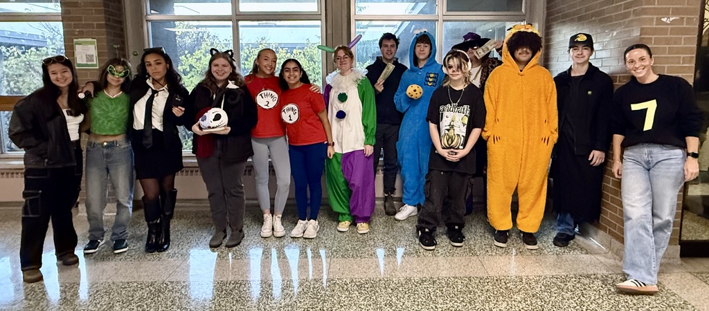 2025 Pumpkin Contest