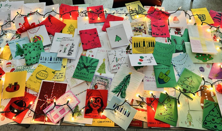 The WDSS Equity, Diversity, Inclusion, and Justice (EDIJ) Club crushed their holiday mission: collecting 185 beautiful, handmade cards to bring joy and warmth to our local seniors. Inspiring work showing kindness through creativity!