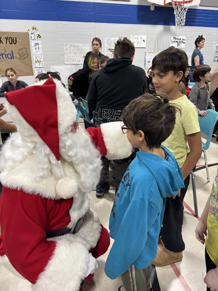 students meeting Santa 