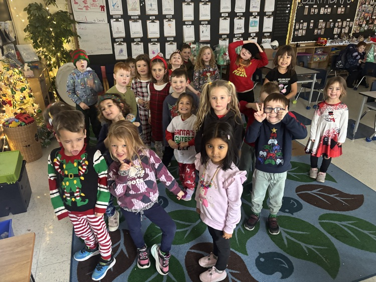 group photo of students 