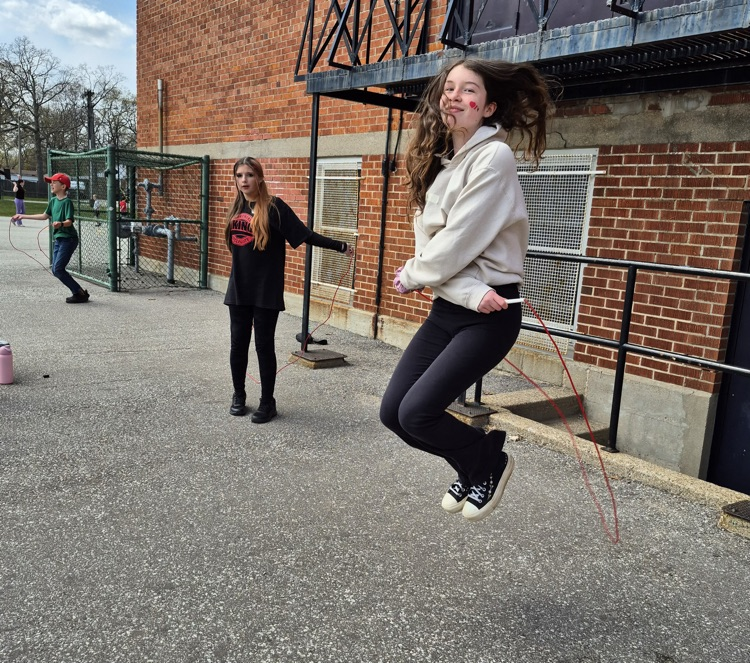 children skipping 
