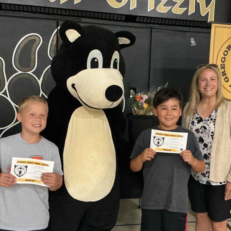 June Pawsitivity Award Recipients 2026