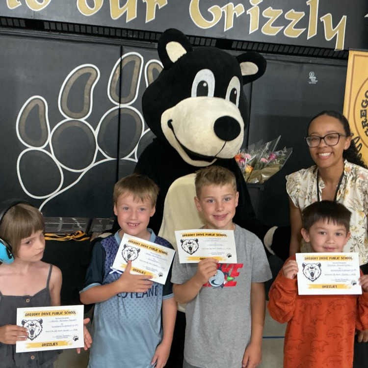 June Pawsitivity Award Recipients 2026