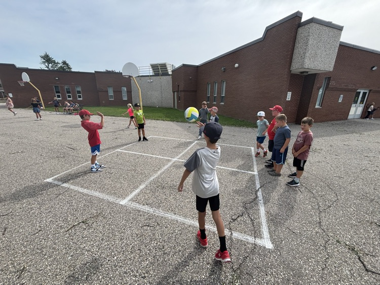 4 square time at recess