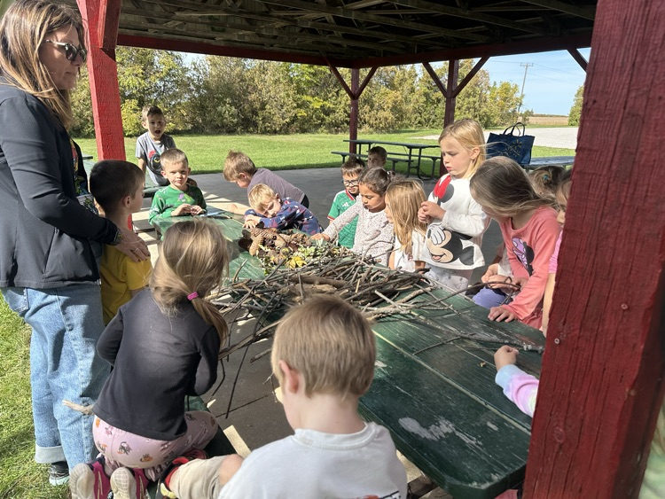 FDK students investigating the outdoors