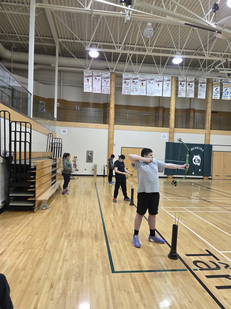students in gym
