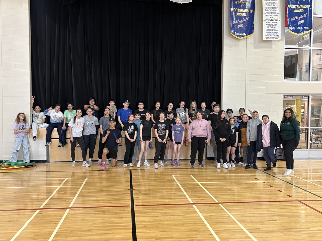 students in gym