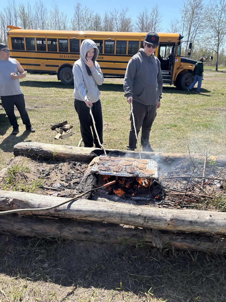 students cooking