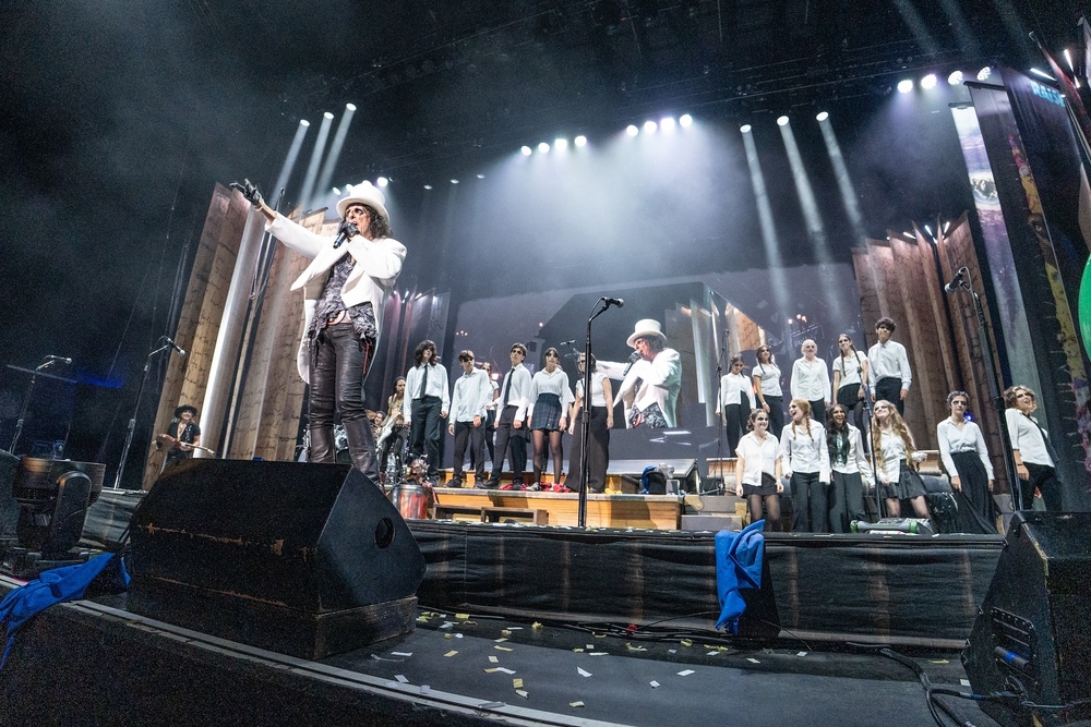 GCVI Chamber Choir with Alice Cooper