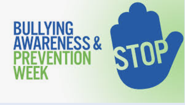 Hand with a stop sign on the pam