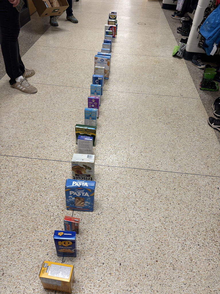Food in a line for the domino effect